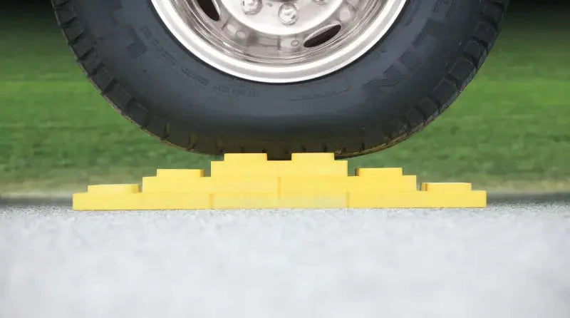 44505 Camco Leveling Block Use to Level RV While Parked