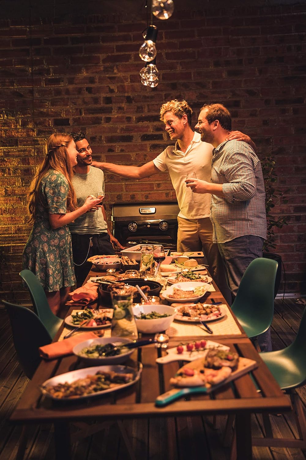 Attitude2go, Low Smoke Tabletop Barbecue, Portable BBQ, with Lid, Thermometer, and Cast Iron Grill, Power Supply: CV 470 Plus Gas Cartridge, Gray